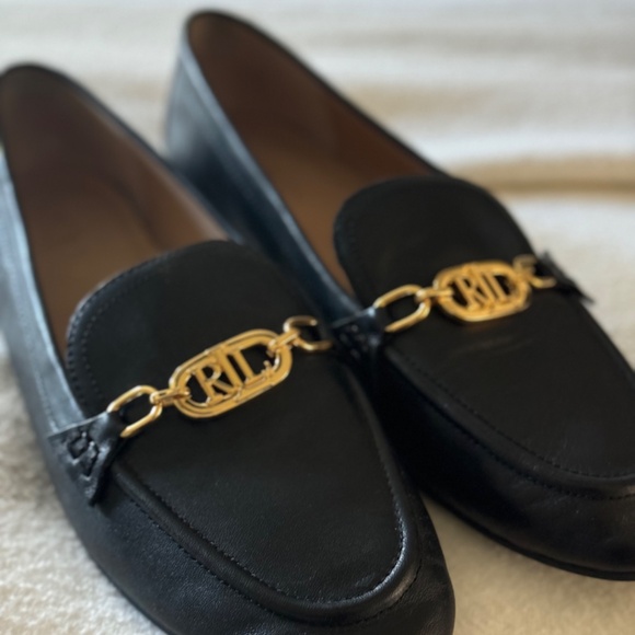 9.5 Ralph Lauren Averi Nappa loafer - Picture 2 of 4